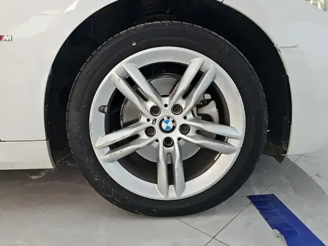BMW 1 Series — Фото автомобиля 6