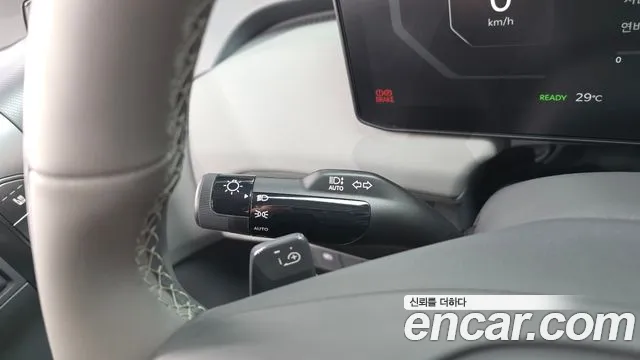 Kia EV3 — Фото автомобиля 16