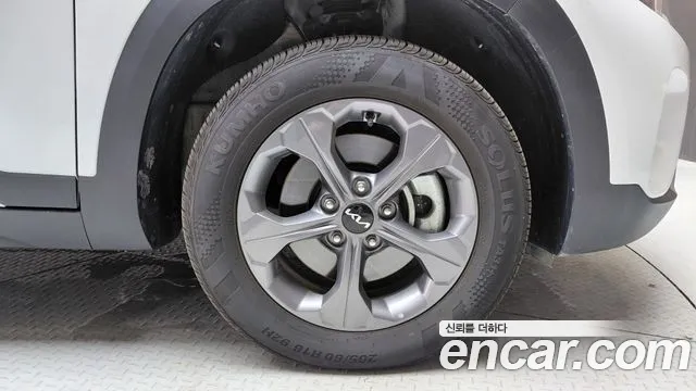 Kia Seltos Бензин 1.6 турбо 2WD — Фото автомобиля 20