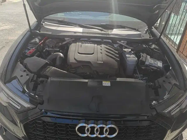 Audi A6L — Фото автомобиля 10