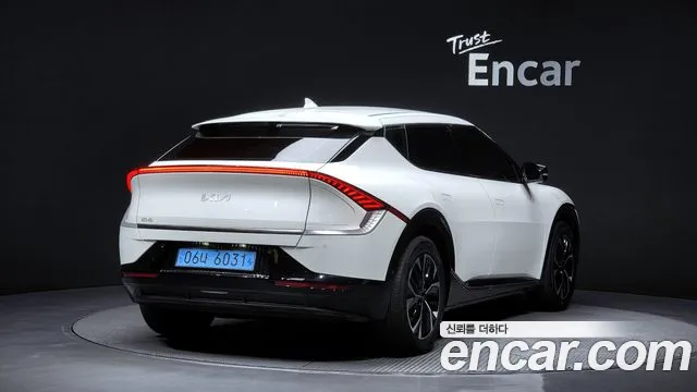 Kia EV6 Long Range — Фото автомобиля 2