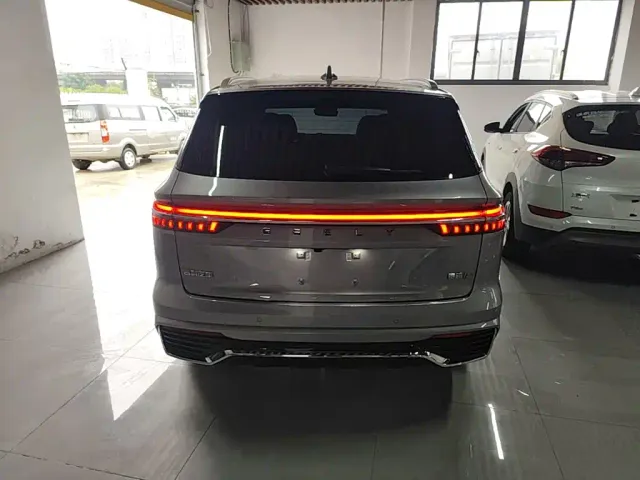 Geely Xingyue L — Фото автомобиля 5