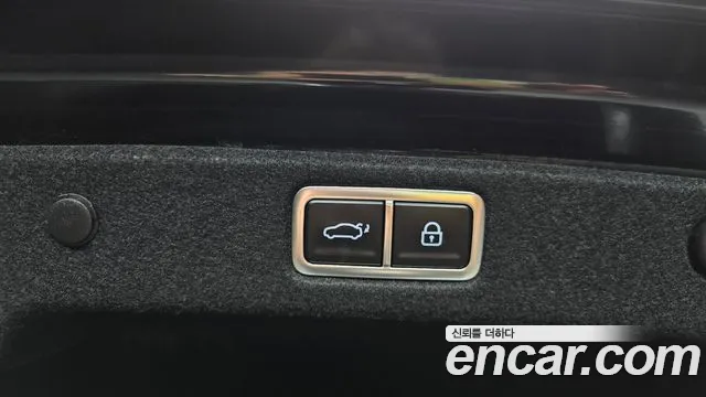 Hyundai Grandeur GN7 — Фото автомобиля 17