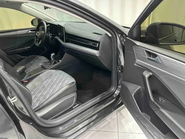 Volkswagen Sagitar — Фото автомобиля 19