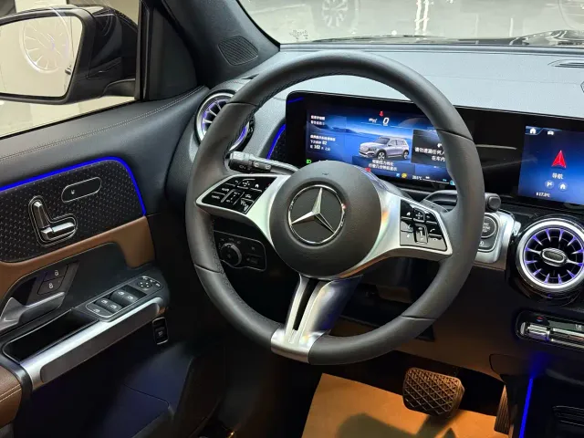 Mercedes-Benz GLB-Class — Фото автомобиля 7
