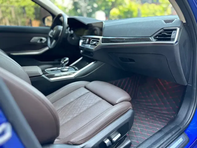 BMW 3 Series — Фото автомобиля 11