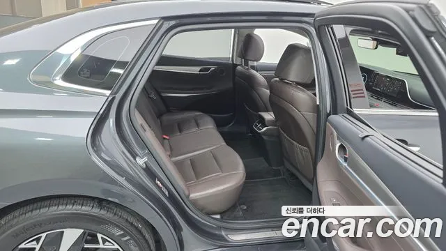Hyundai Grandeur Exclusive — Фото автомобиля 11