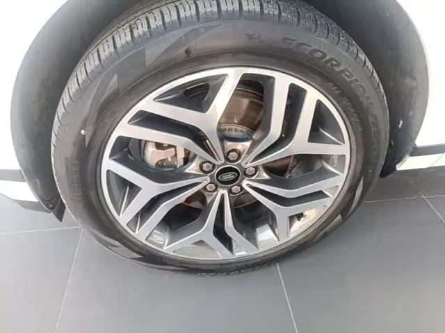 Land Rover Range Rover Evoque — Фото автомобиля 22