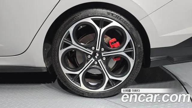 Hyundai Avante CN7 — Фото автомобиля 21
