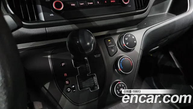 Kia RAY Новый Kia Ray Фургон — Фото автомобиля 2