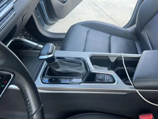 Geely Emgrand — Фото автомобиля 6