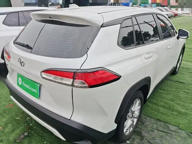 Toyota Corolla Cross — Фото автомобиля 6