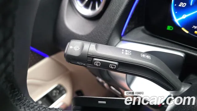 Mercedes-Benz EQB — Фото автомобиля 18
