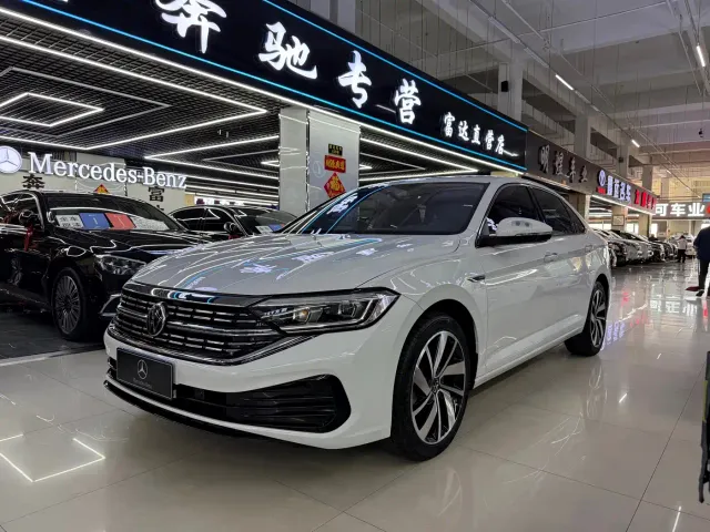 Фотография автомобиля — Volkswagen Sagitar