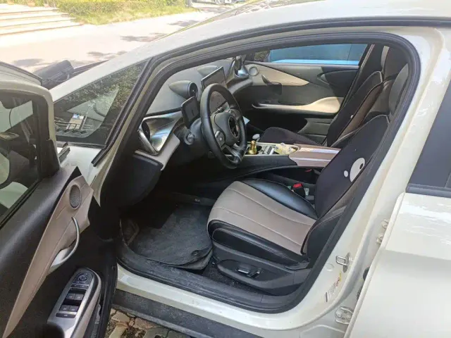 BYD Dolphin — Фото автомобиля 11