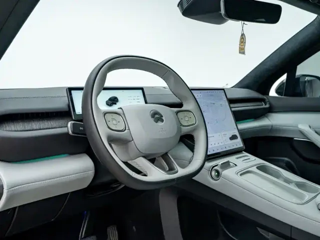 Nio ES6 — Фото автомобиля 13