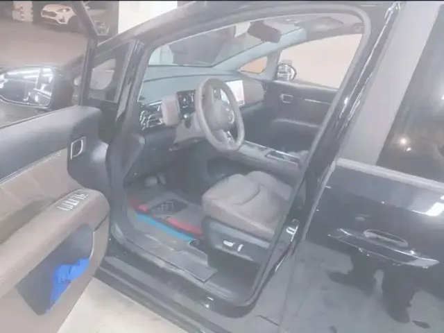 Wuling Starlight 730 — Фото автомобиля 6