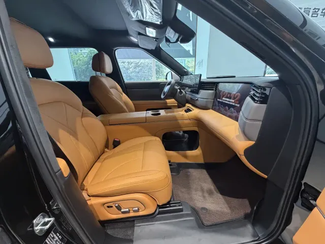 IM Motors LS8 — Фото автомобиля 5