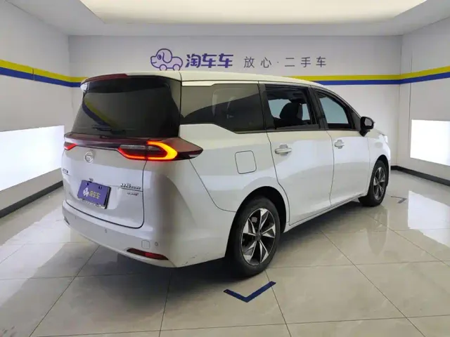 GAC Trumpchi M6 — Фото автомобиля 3