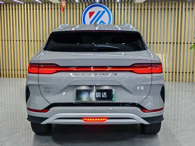 BYD Song PLUS — Фото автомобиля 8