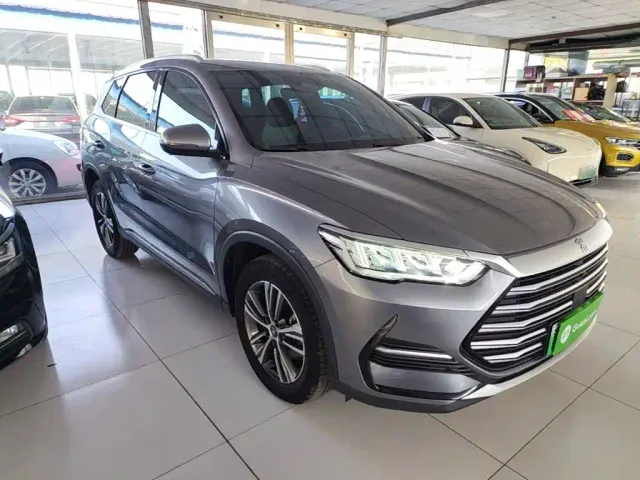 BYD Song Pro — Фото автомобиля 3