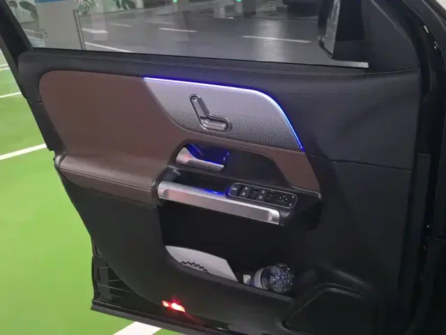 Mercedes-Benz GLB-Class — Фото автомобиля 7