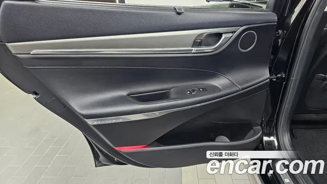 Hyundai Grandeur (New) Hybrid — Фото автомобиля 14