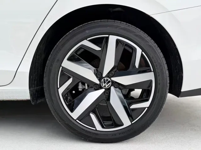 Volkswagen Lamando — Фото автомобиля 25