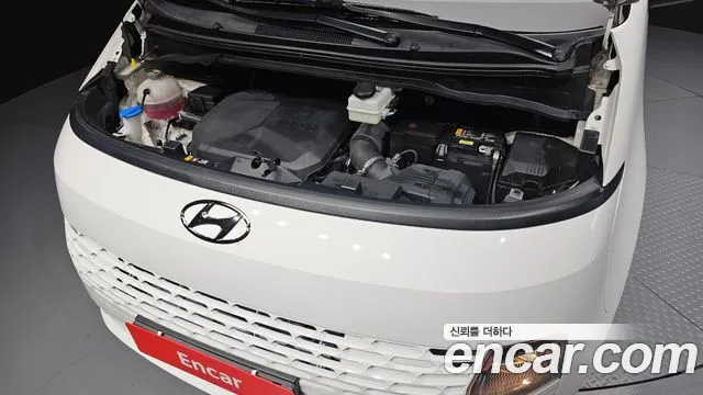Hyundai Staria Staria Карго 3 места — Фото автомобиля 6