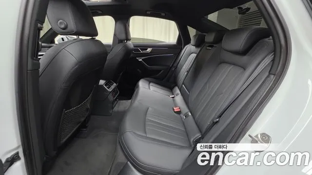 Audi A6 C8 — Фото автомобиля 18