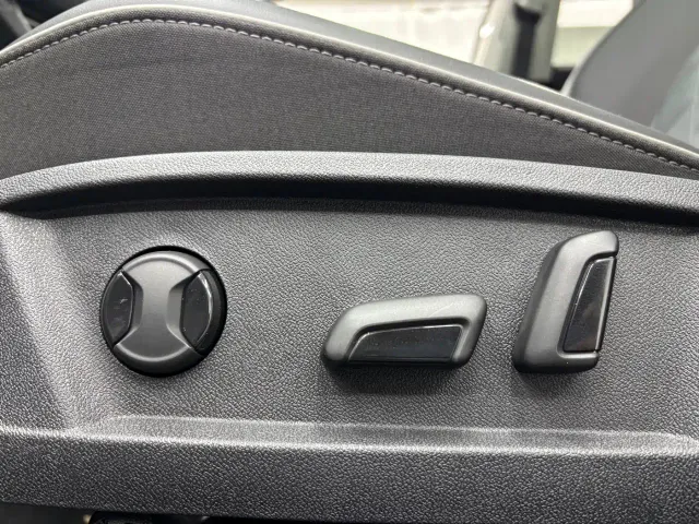 Volkswagen Sagitar — Фото автомобиля 14