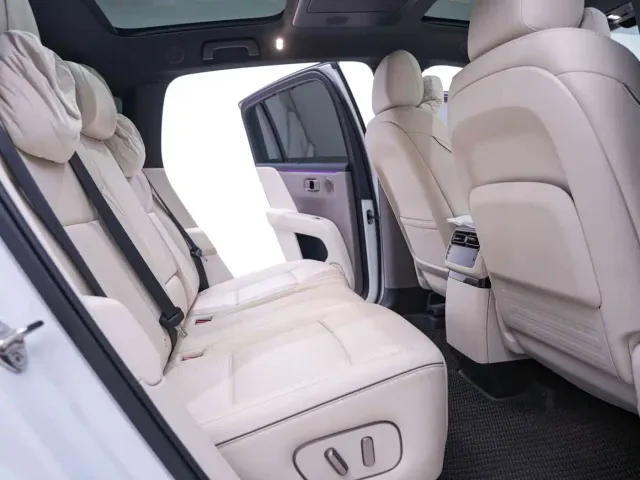 Li Auto i6 — Фото автомобиля 22