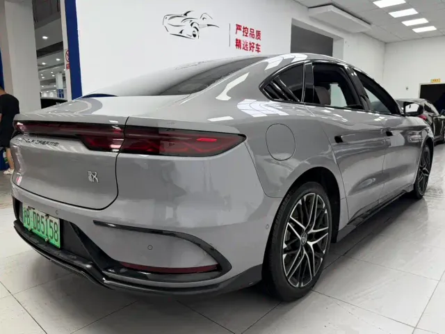 BYD Han — Фото автомобиля 9