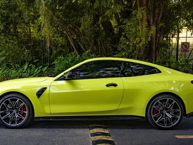 BMW M4 — Фото автомобиля 7