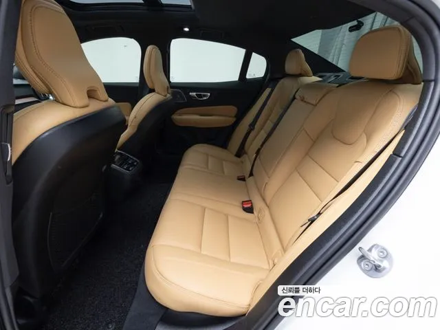 Вольво S60 S60 третьего поколения B5 Ultimate Bright — Фото автомобиля 11