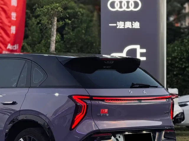Hongqi Tian Gong 08 — Фото автомобиля 18