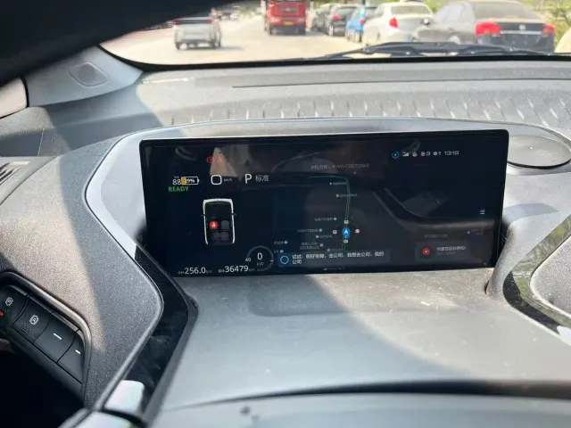 Baojun KiWi EV — Фото автомобиля 5