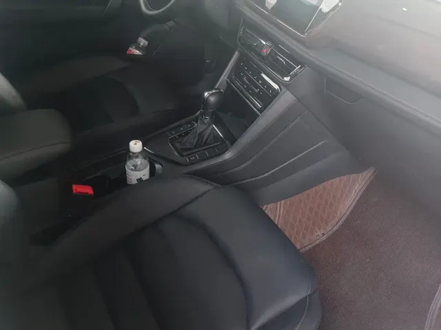 Volkswagen Tharu — Фото автомобиля 12