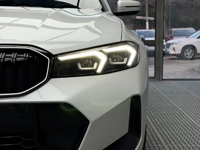 BMW 3 Series — Фото автомобиля 8
