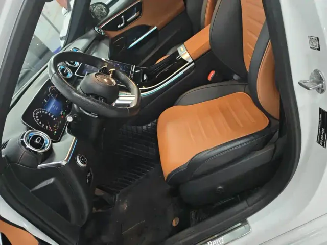 Mercedes-Benz C-Class — Фото автомобиля 9