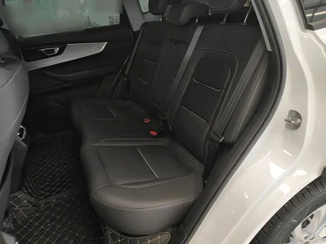 Chery Tiggo 7 PLUS — Фото автомобиля 16