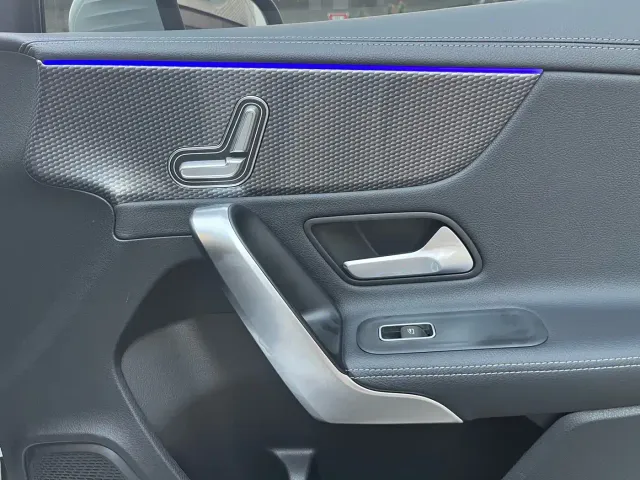 Mercedes-Benz A-Class — Фото автомобиля 29