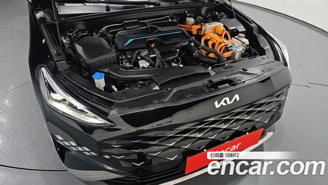 Kia K8 Hybrid — Фото автомобиля 9