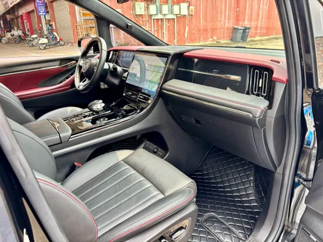 GAC Trumpchi M8 — Фото автомобиля 11