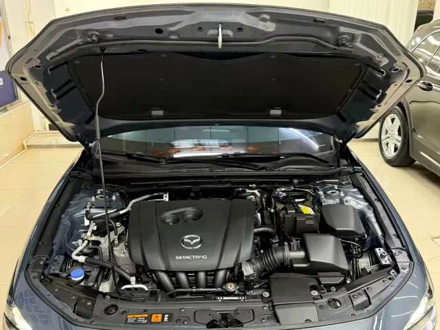 Mazda Axela — Фото автомобиля 25