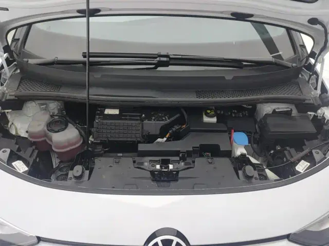 Volkswagen ID.3 — Фото автомобиля 10