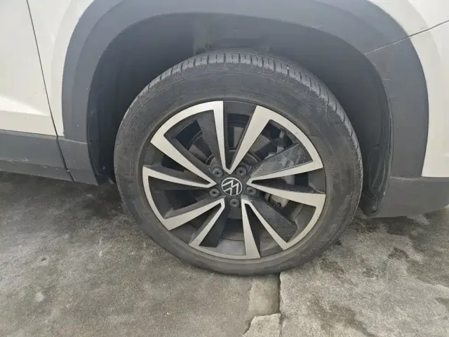 Volkswagen Tharu — Фото автомобиля 24