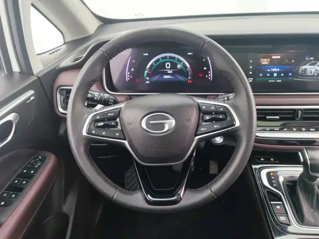 GAC Trumpchi M6 — Фото автомобиля 15