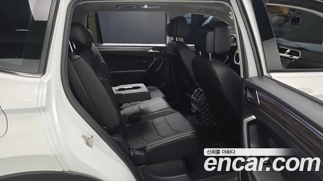 Volkswagen Tiguan — Фото автомобиля 28