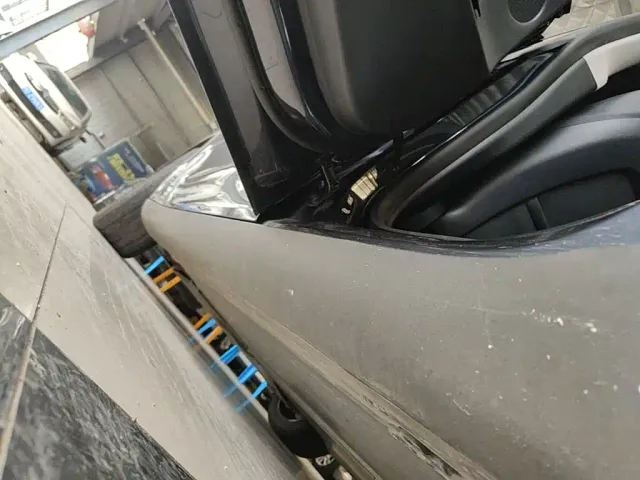 Tesla Model Y — Фото автомобиля 21